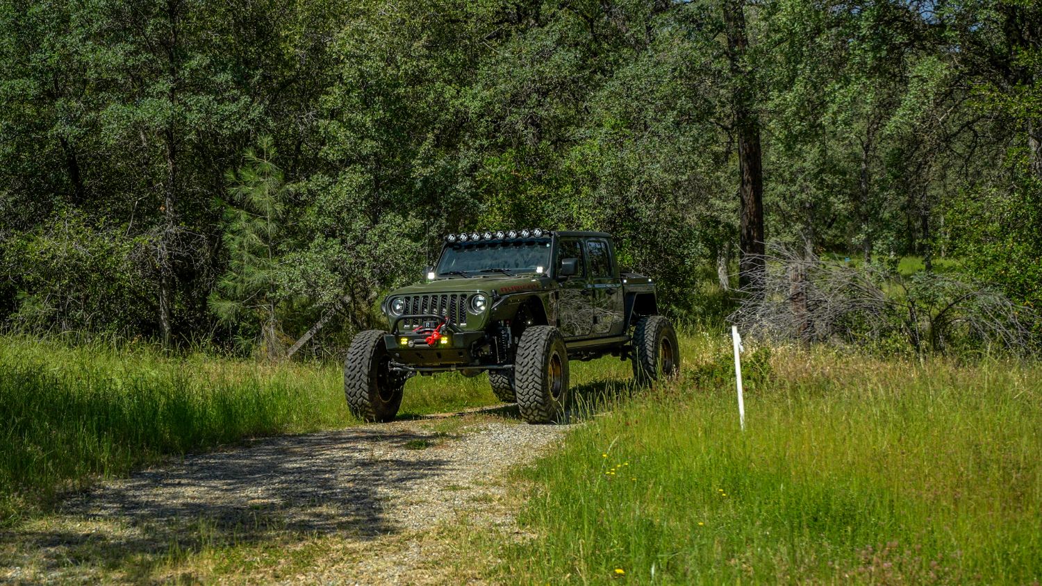 2023 Jeep Gladiator Rubicon, on the trail